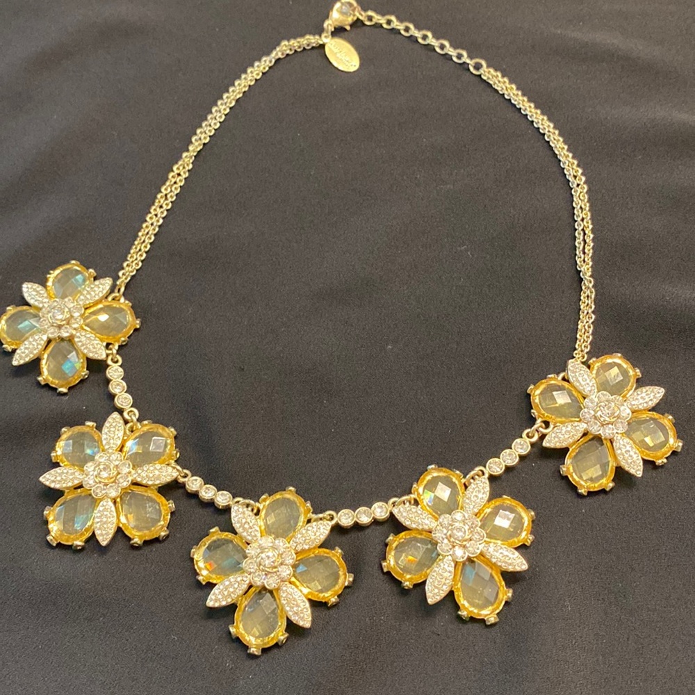 White House Black Market cocktail necklace